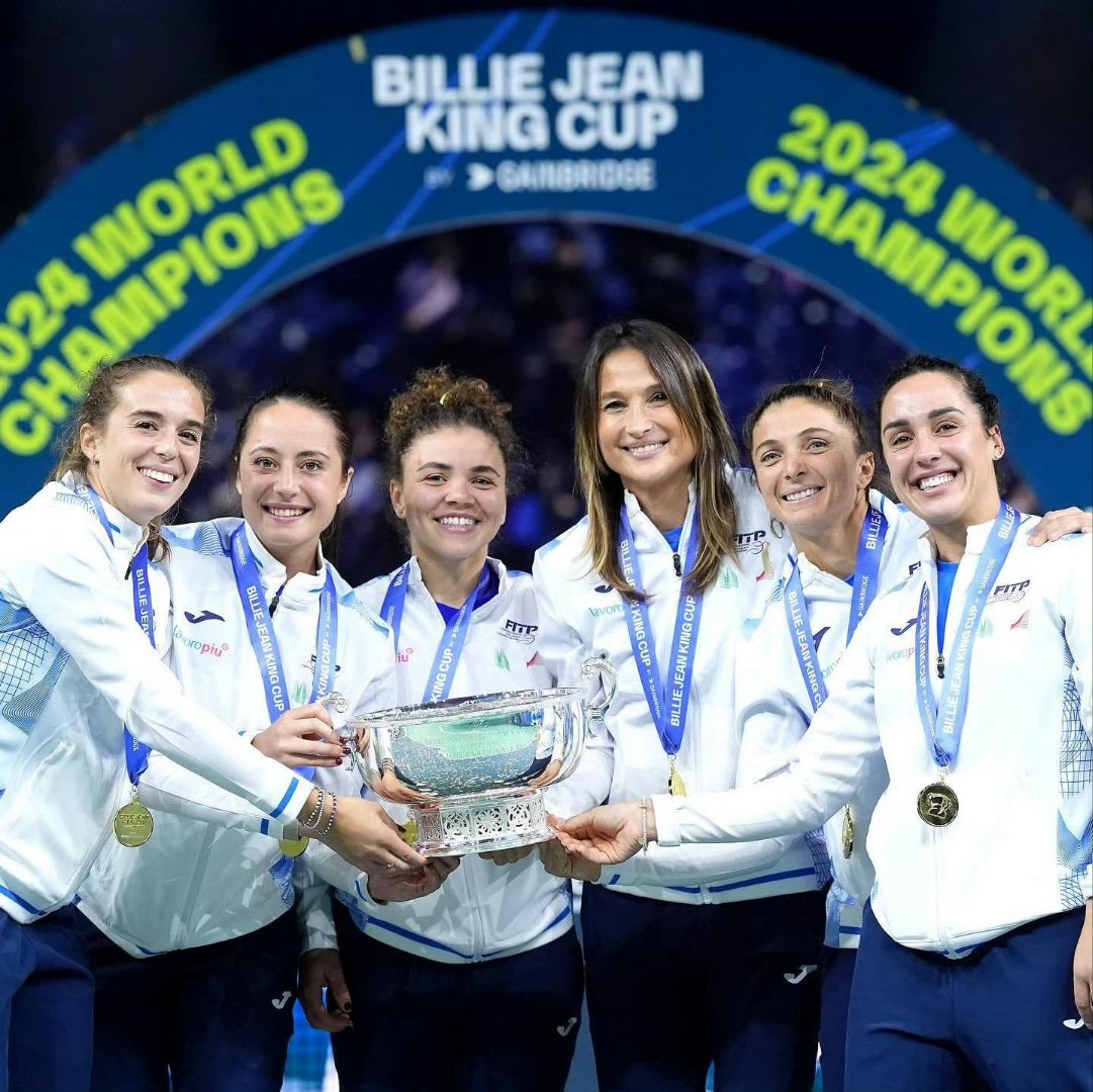 克鲁塞罗辛助球队夺冠,赢得精彩比赛的是谁