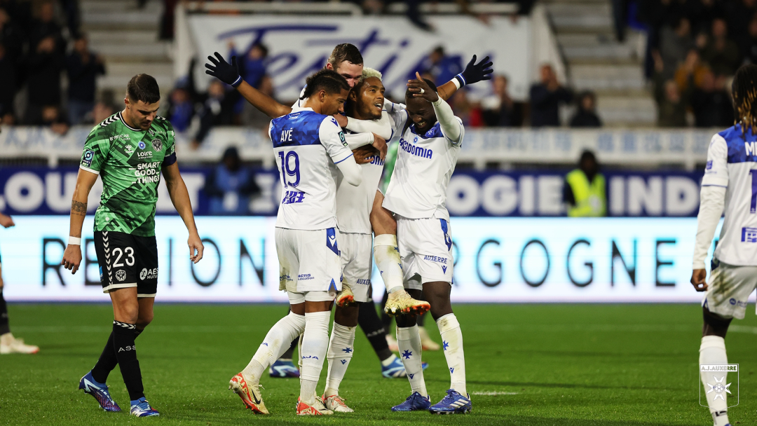 太阳城网址-关于圣埃蒂安淘汰里尔，晋级杯赛八强的信息